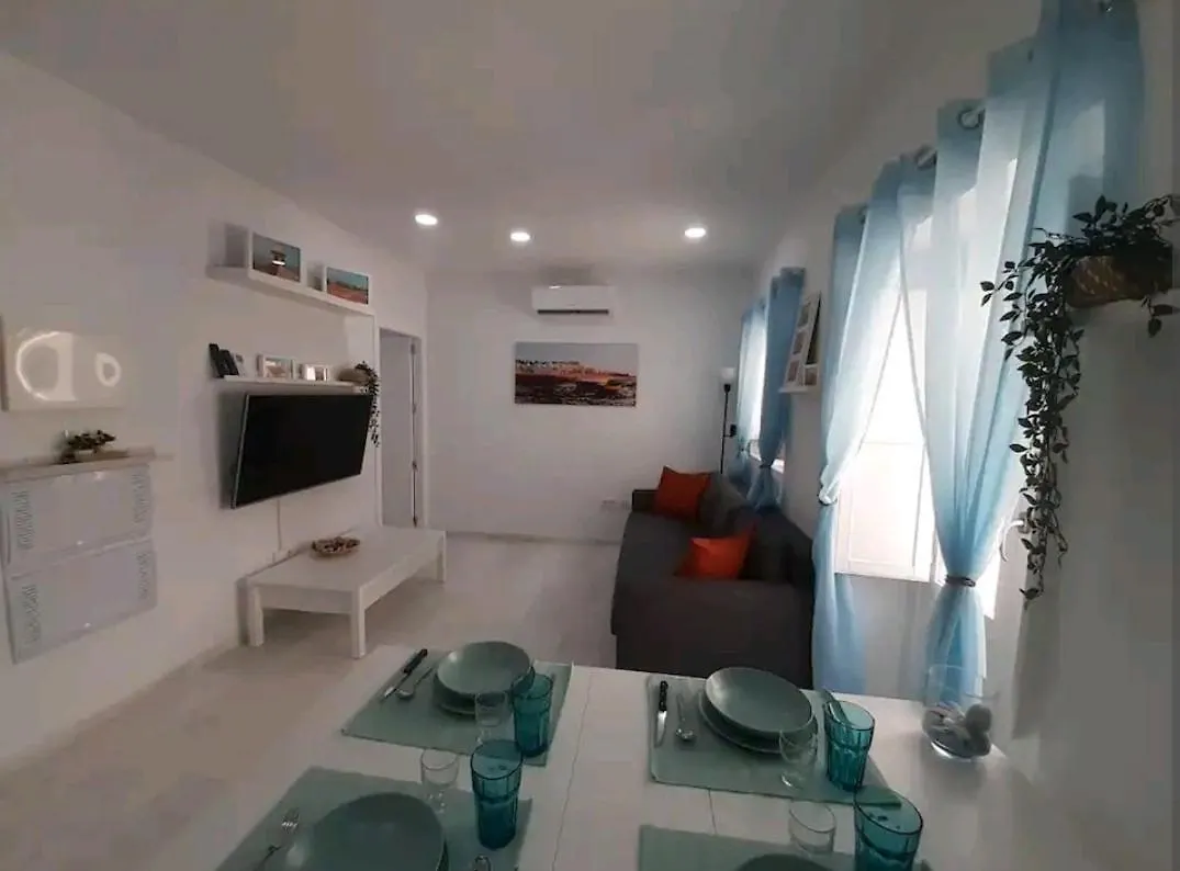 Apartamento Casa Playa Caleta, A 4 Minutos De La Playa Cádiz