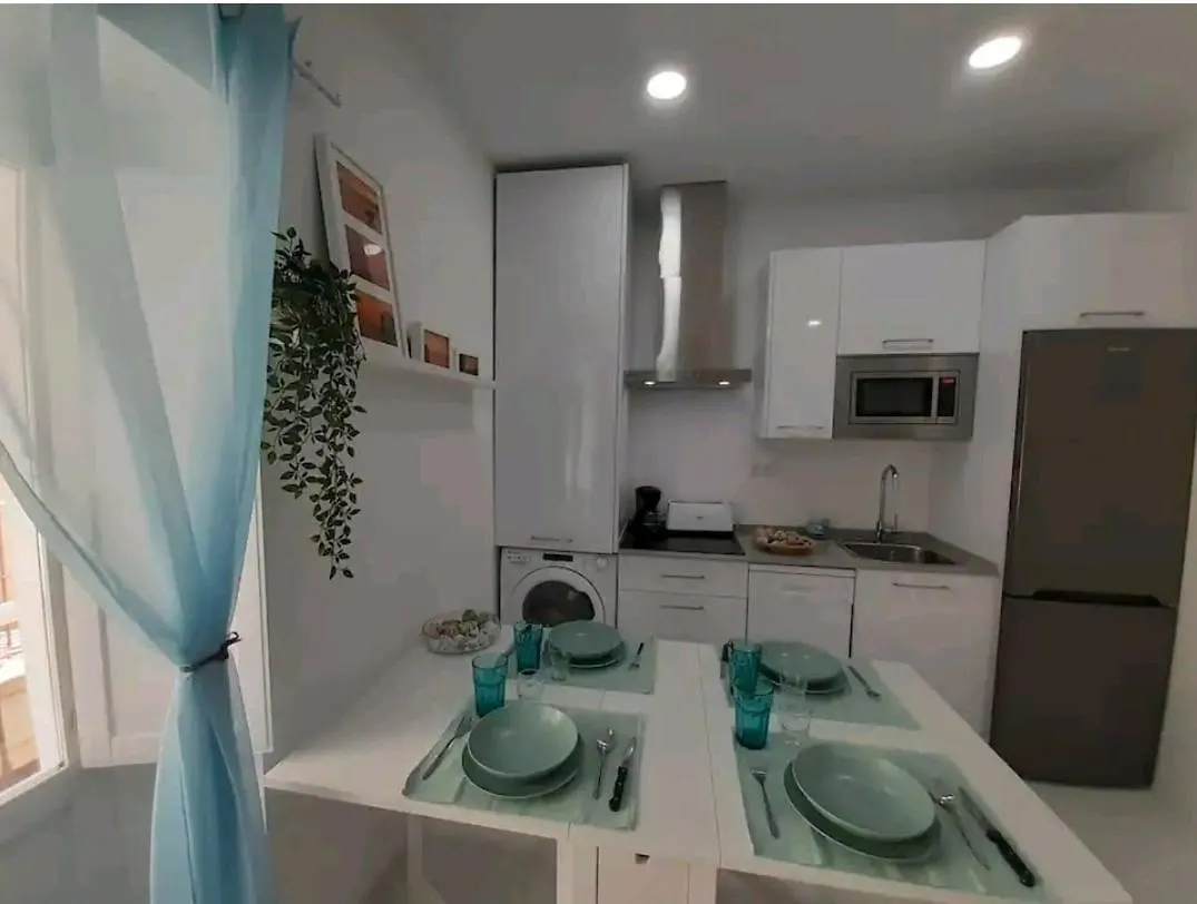 Apartamento Casa Playa Caleta, A 4 Minutos De La Playa Cádiz 0*,  España