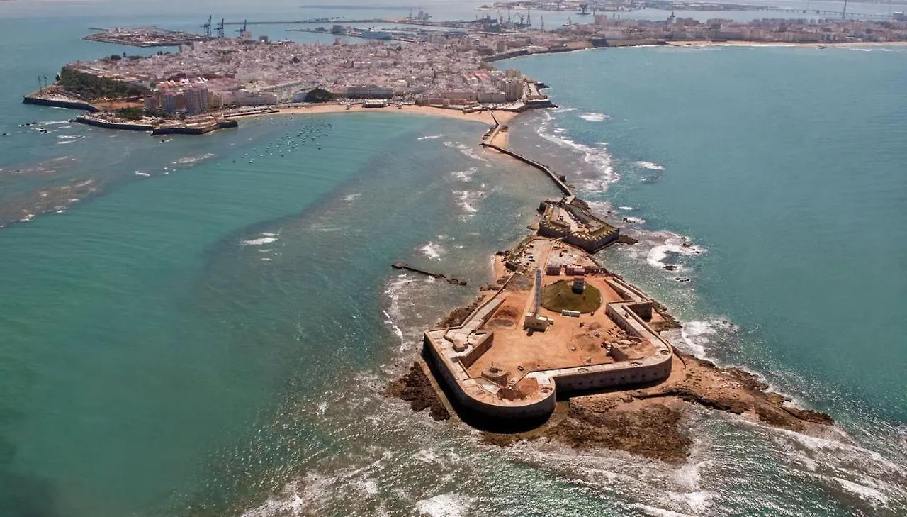 Apartamento Casa Playa Caleta, A 4 Minutos De La Playa Cádiz